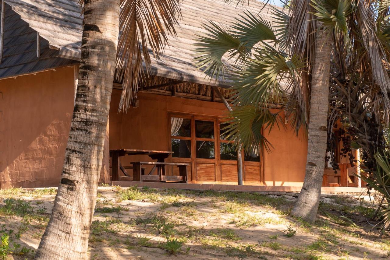 Morrumbene Beach Resort Eksteriør billede